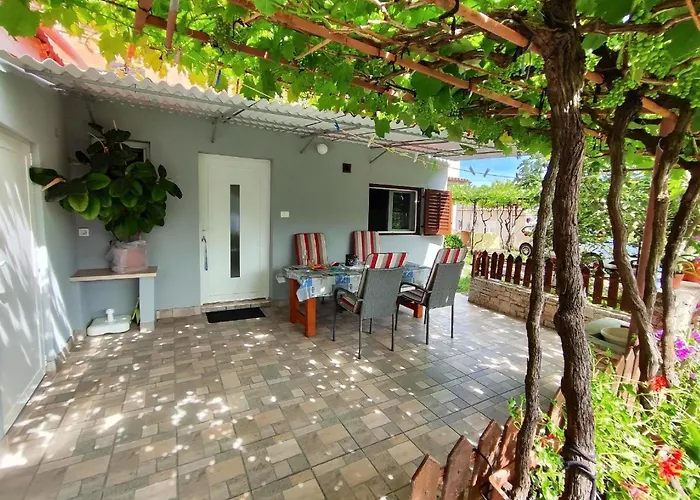 Ferienhaus Fuer 4 Personen Ca 40 Qm In Sijana, Istrien Istrische Riviera